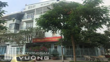 Bán Liền kề Văn Phú khu TT10 căn góc diện tích 132,18m2 mặt tiền 22,5m hướng Đông Bắc đường 16,5m đối diện trường Marie Curie phù hợp đầu tư hoặc kinh doanh buôn bán #H5070.369